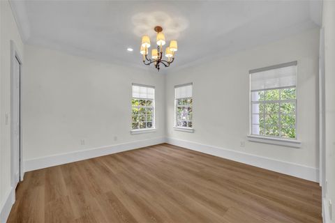 Tiny photo for 4230 Lower Park Road, Orlando, FL 32814 (MLS # O6408539)
