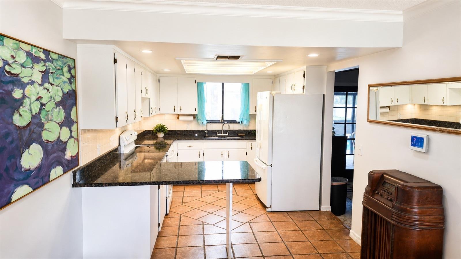 MAPLE TERRACE - Residential