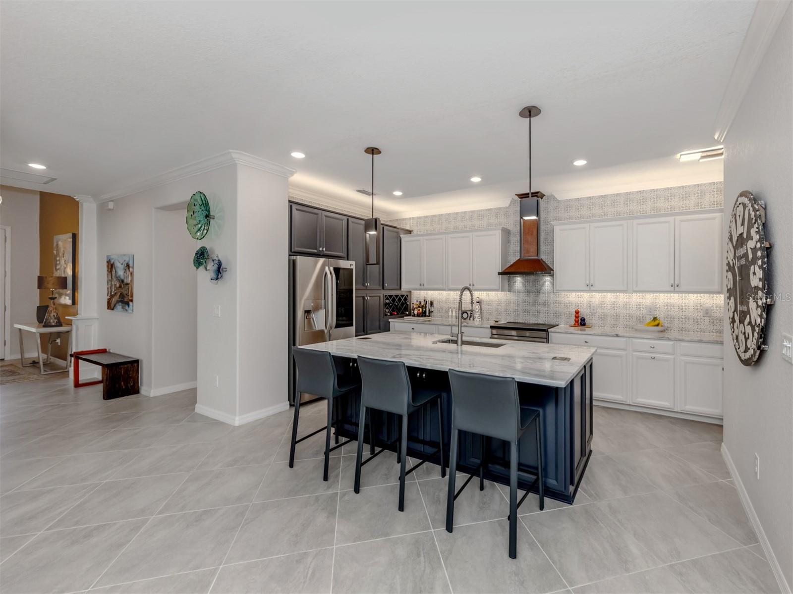 SARASOTA NATIONAL PH 9-B - Residential