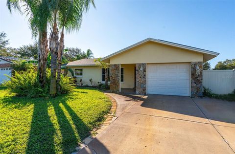 2592 14TH AVENUE SW LARGO FL 33770