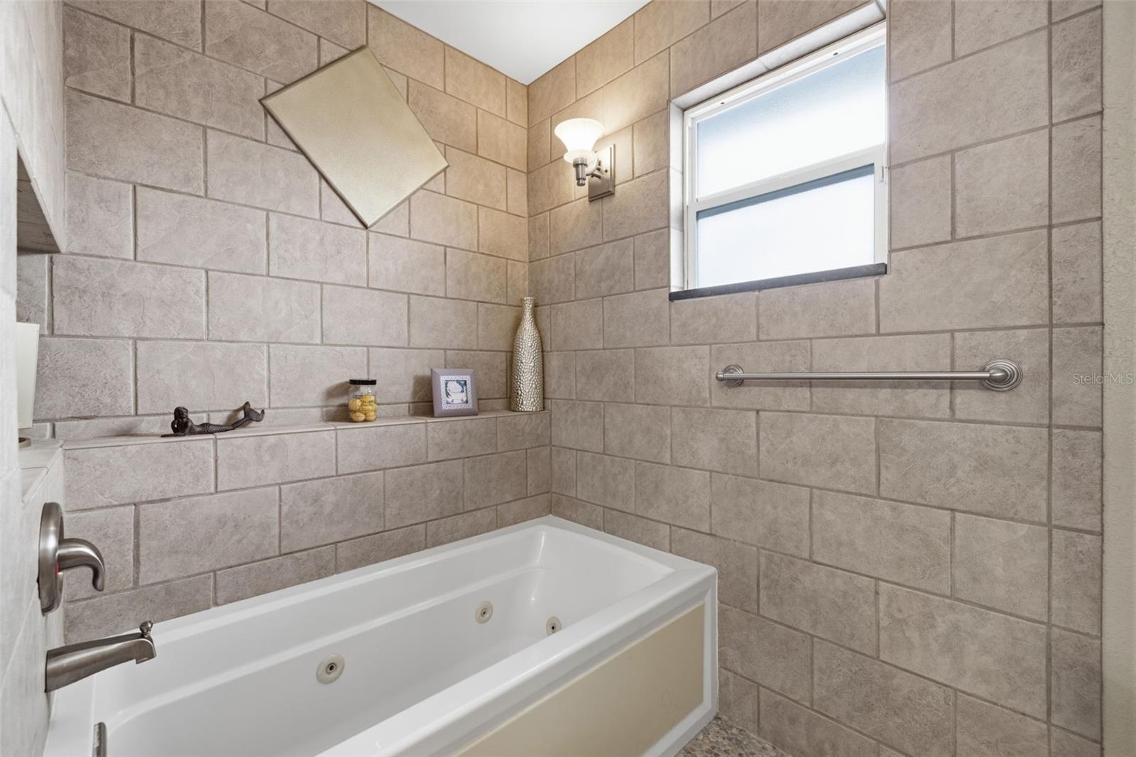 HARSHAW LAKE 2 - Residential