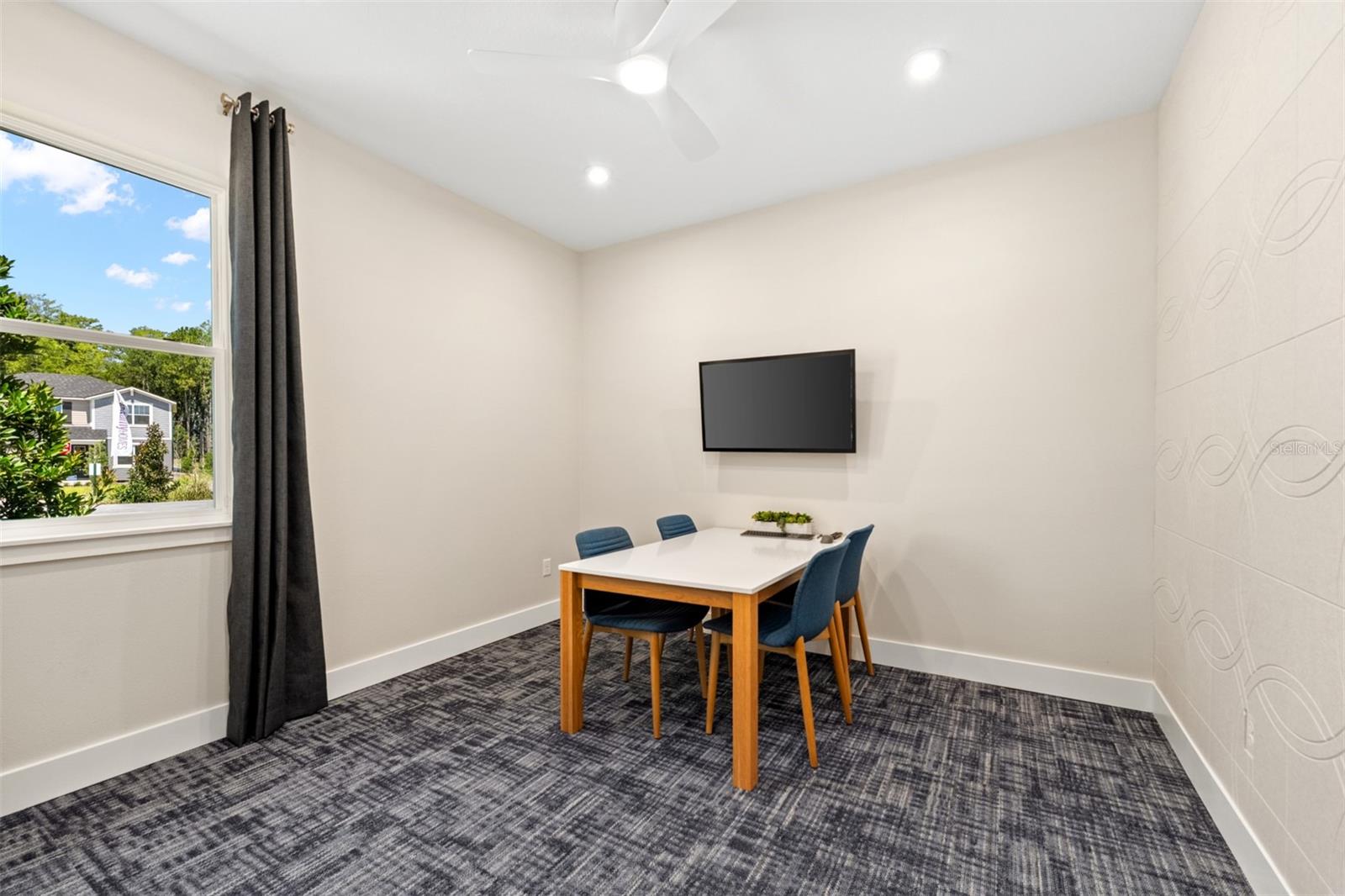 MERIDIAN PARKS PHASE 6 - Residential