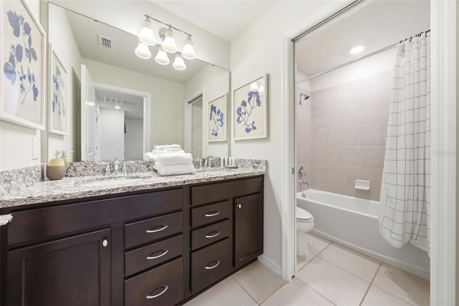 WINDSOR ISLAND RESIDENCE - Residential