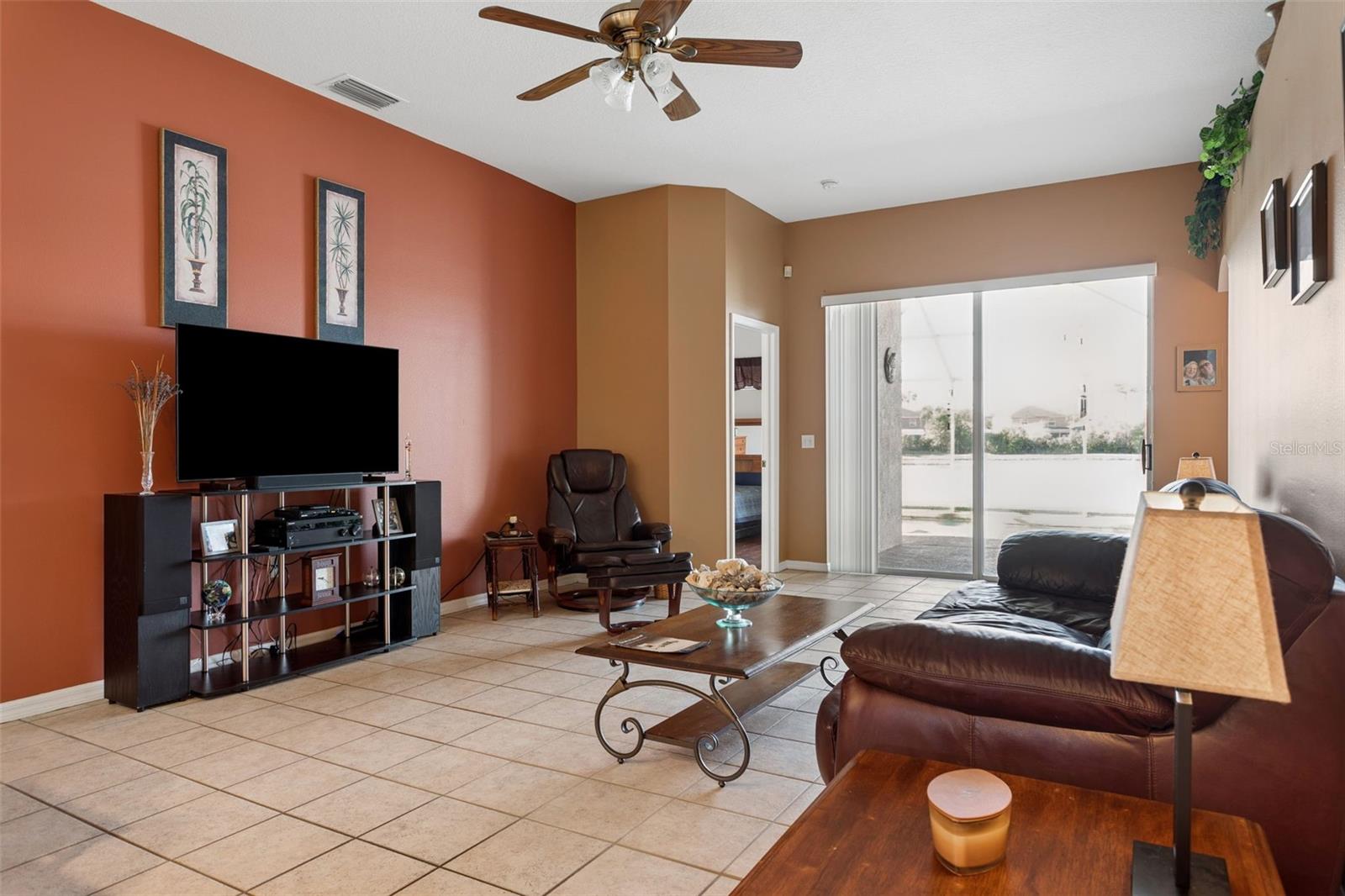 MEADOW POINTE - Residential