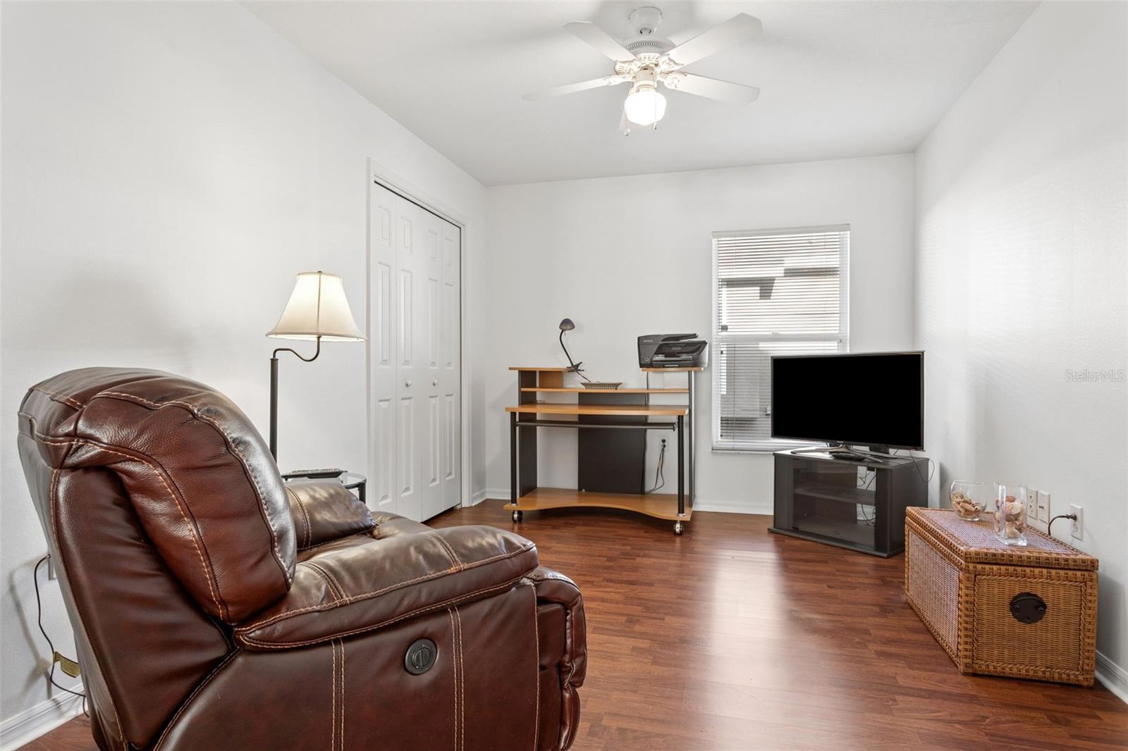 MEADOW POINTE - Residential