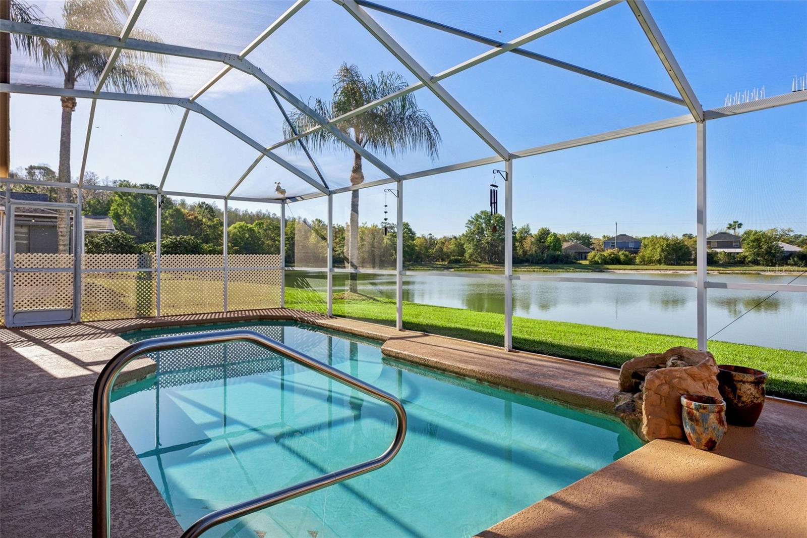 MEADOW POINTE - Residential