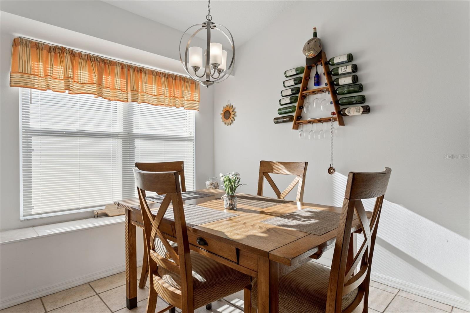 MEADOW POINTE - Residential