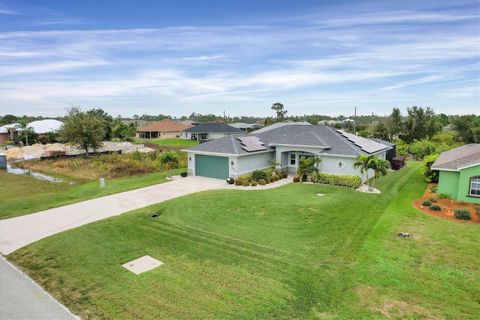 A home in PORT CHARLOTTE