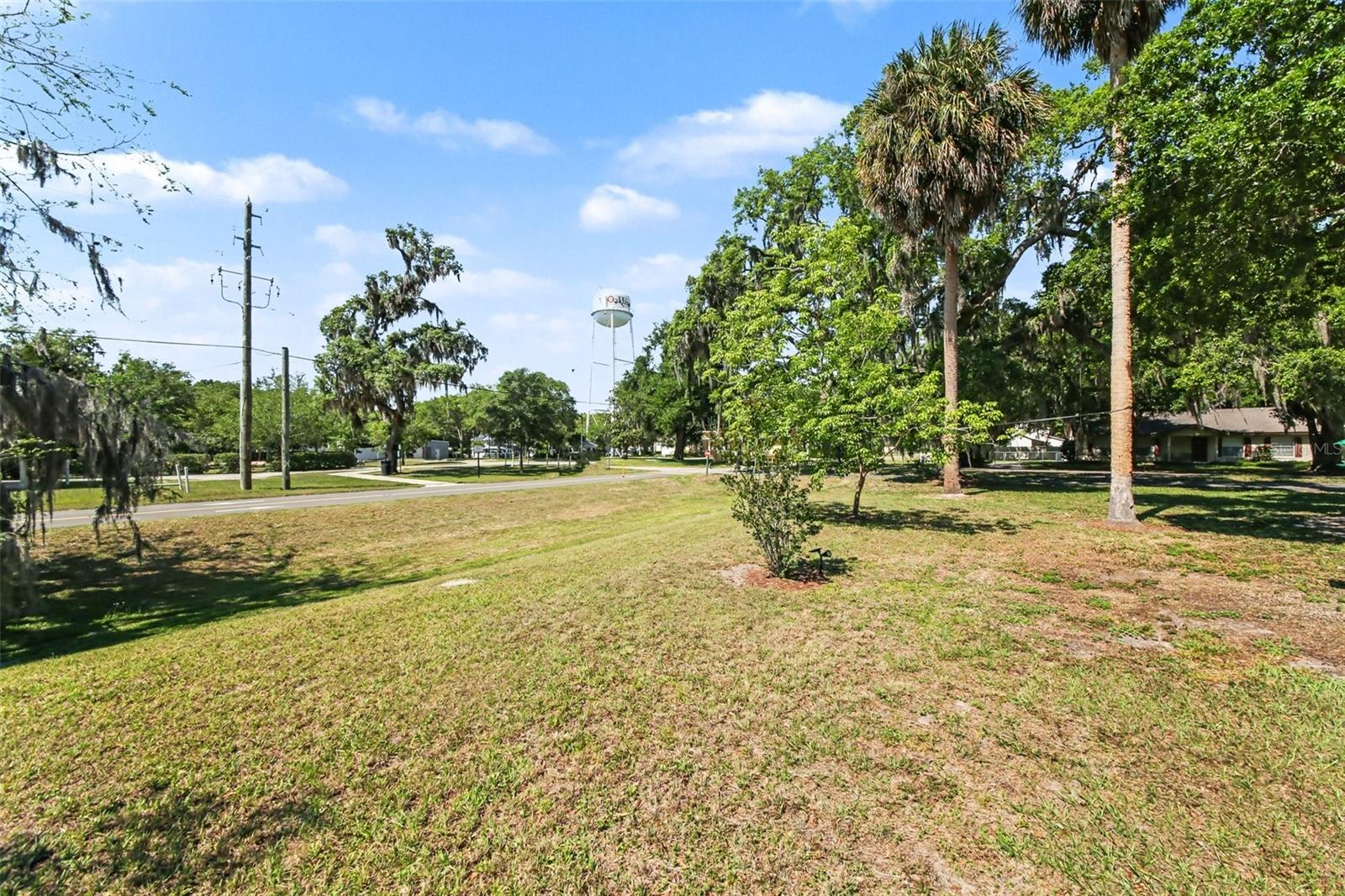 OAKLAND SHORES - Residential