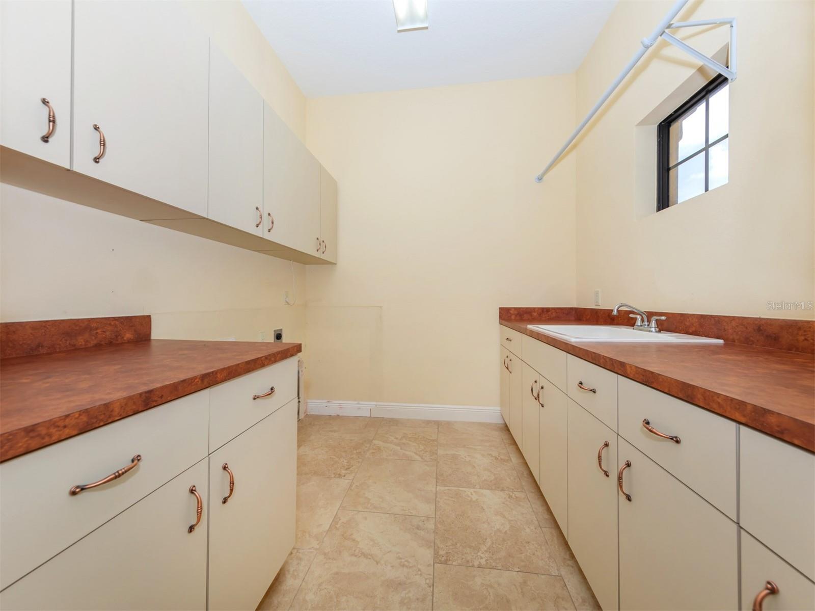 LAKE GERALDINE - Residential