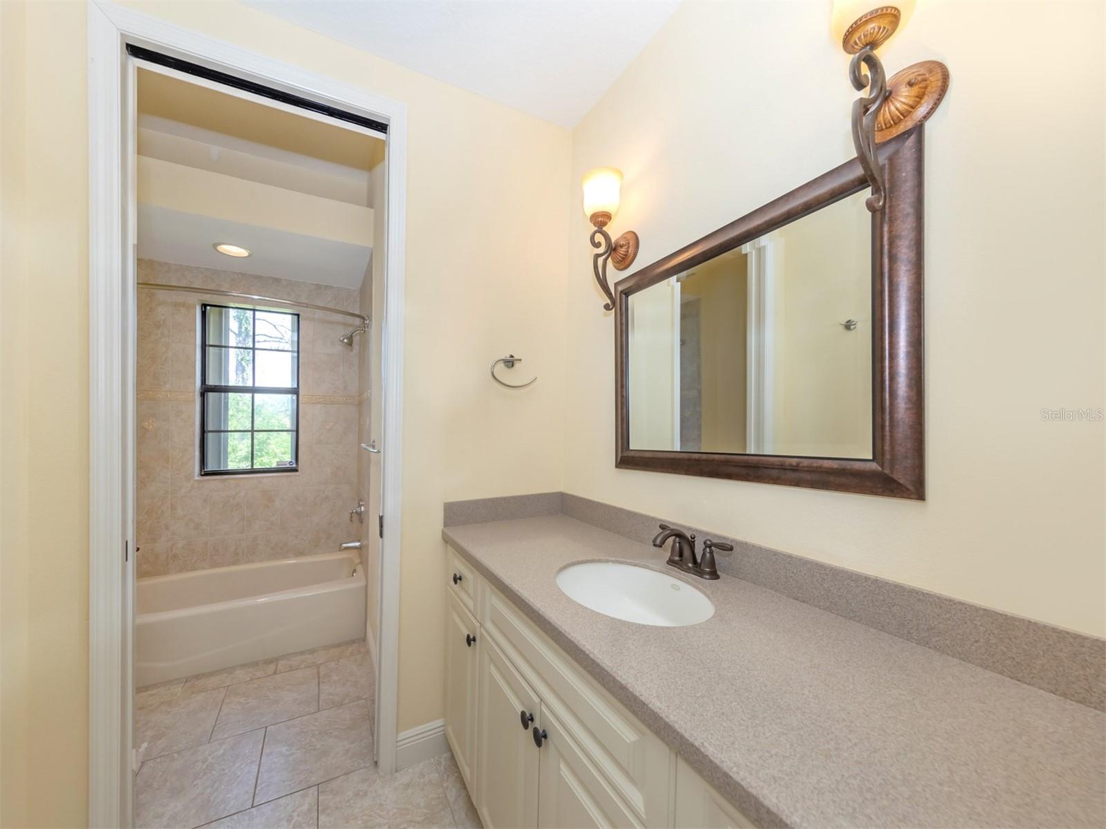 LAKE GERALDINE - Residential