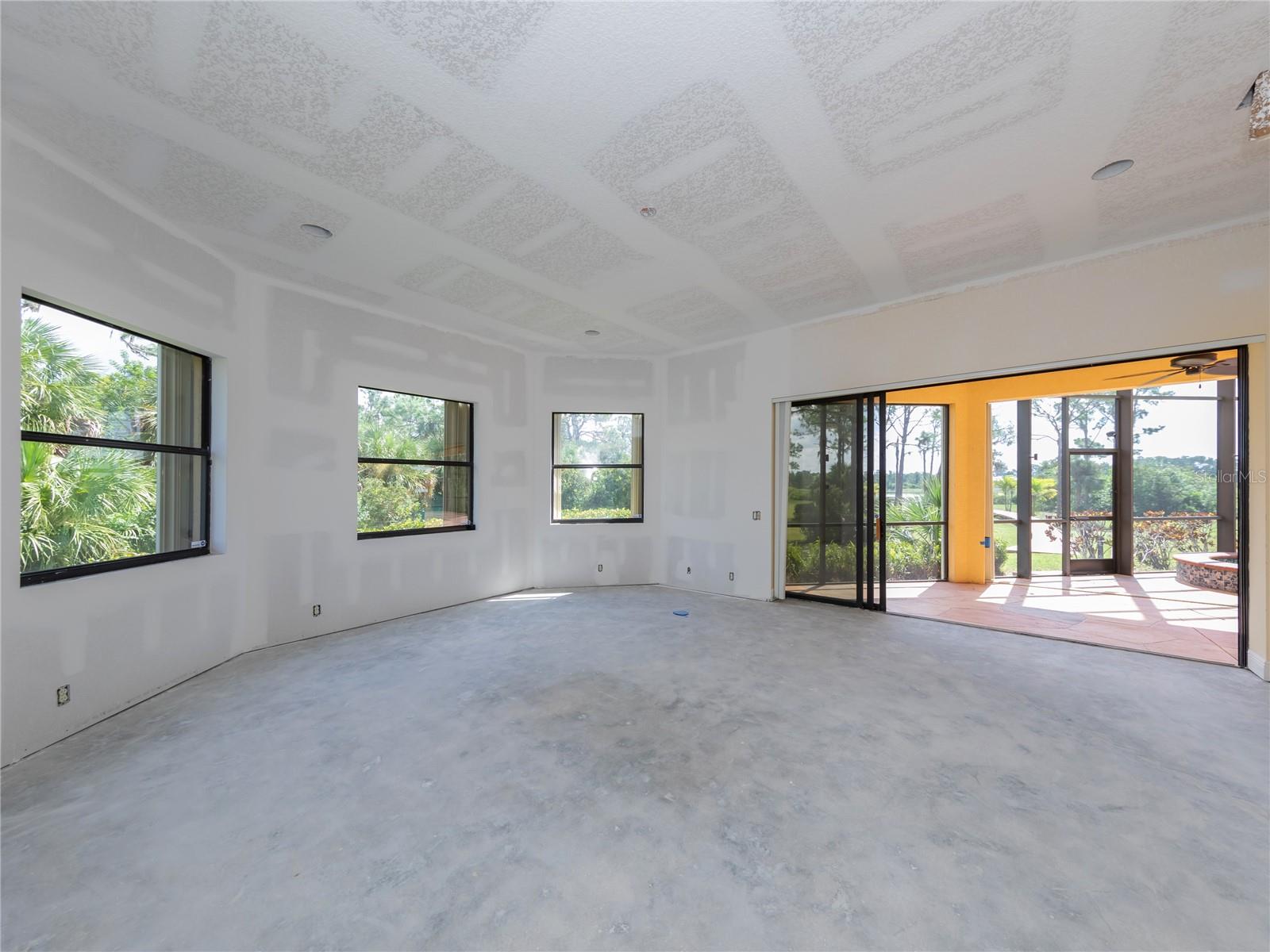 LAKE GERALDINE - Residential