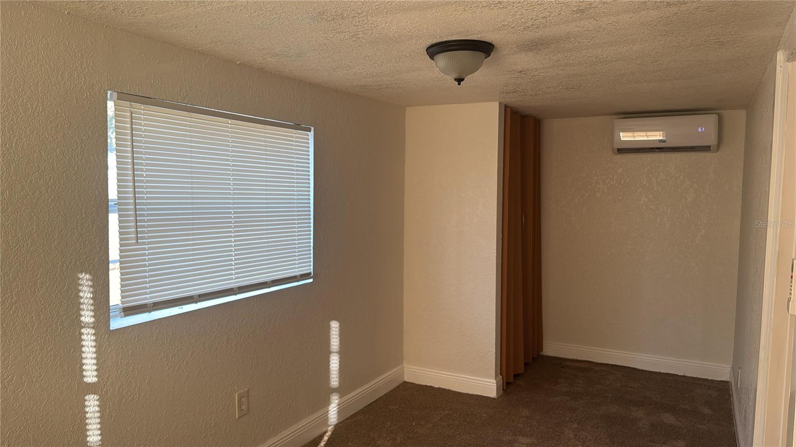 MISSOURI PARK - Residential Lease