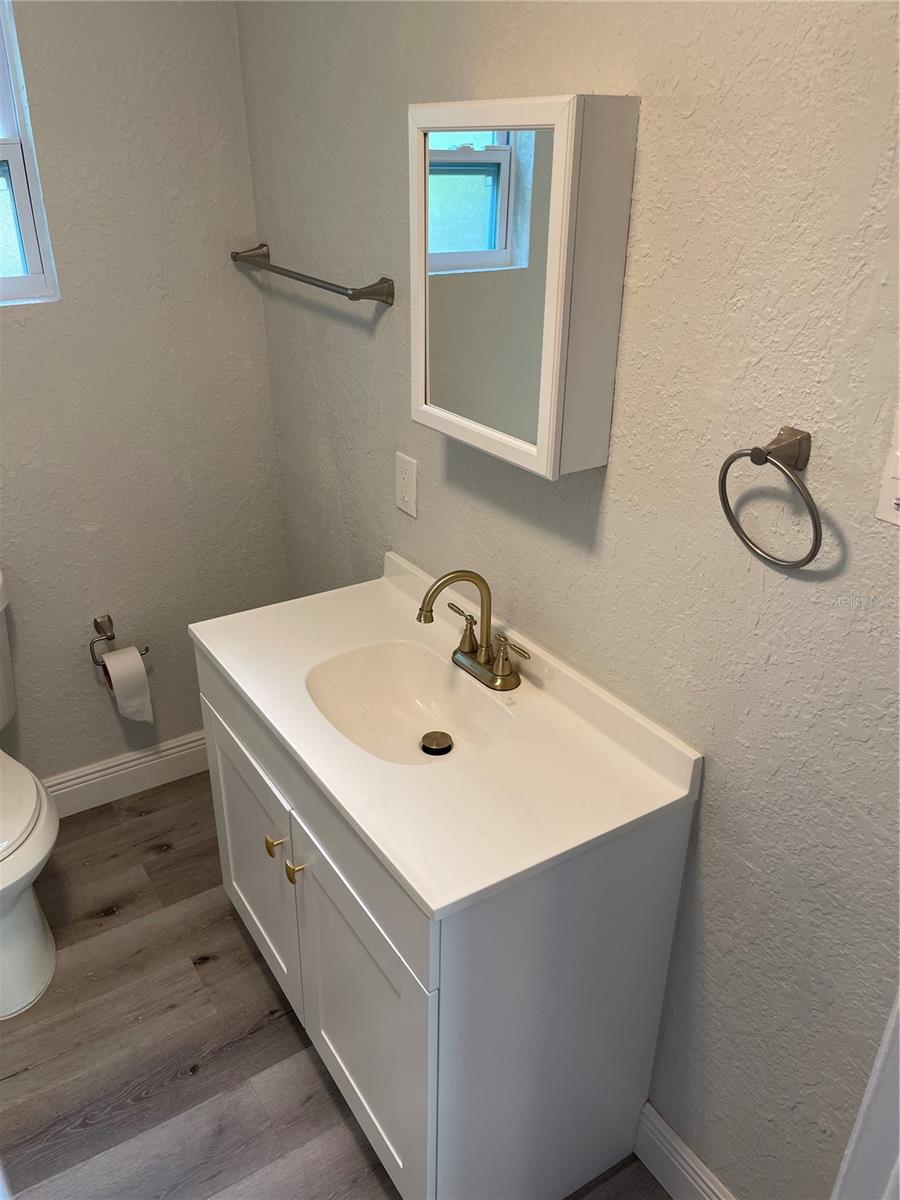 MISSOURI PARK - Residential Lease