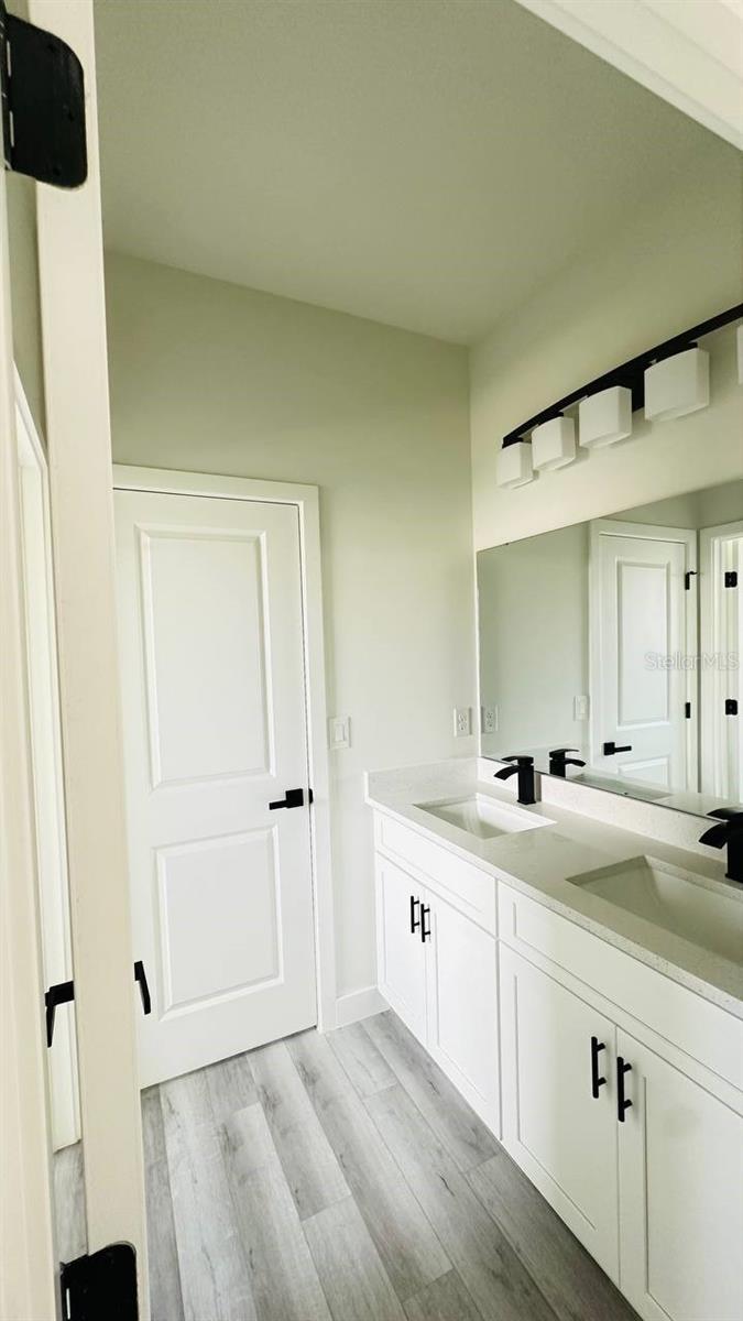 MARION OAKS - Residential