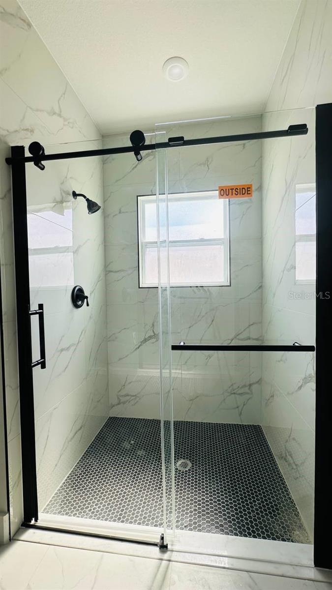 MARION OAKS - Residential