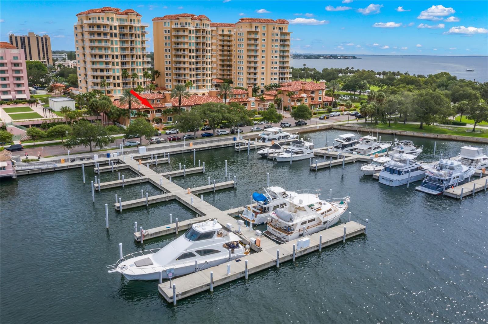 VINOY PLACE CONDO - Residential