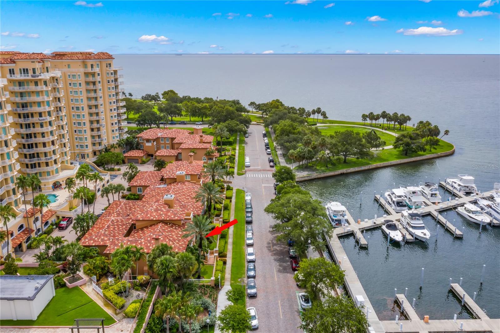 VINOY PLACE CONDO - Residential