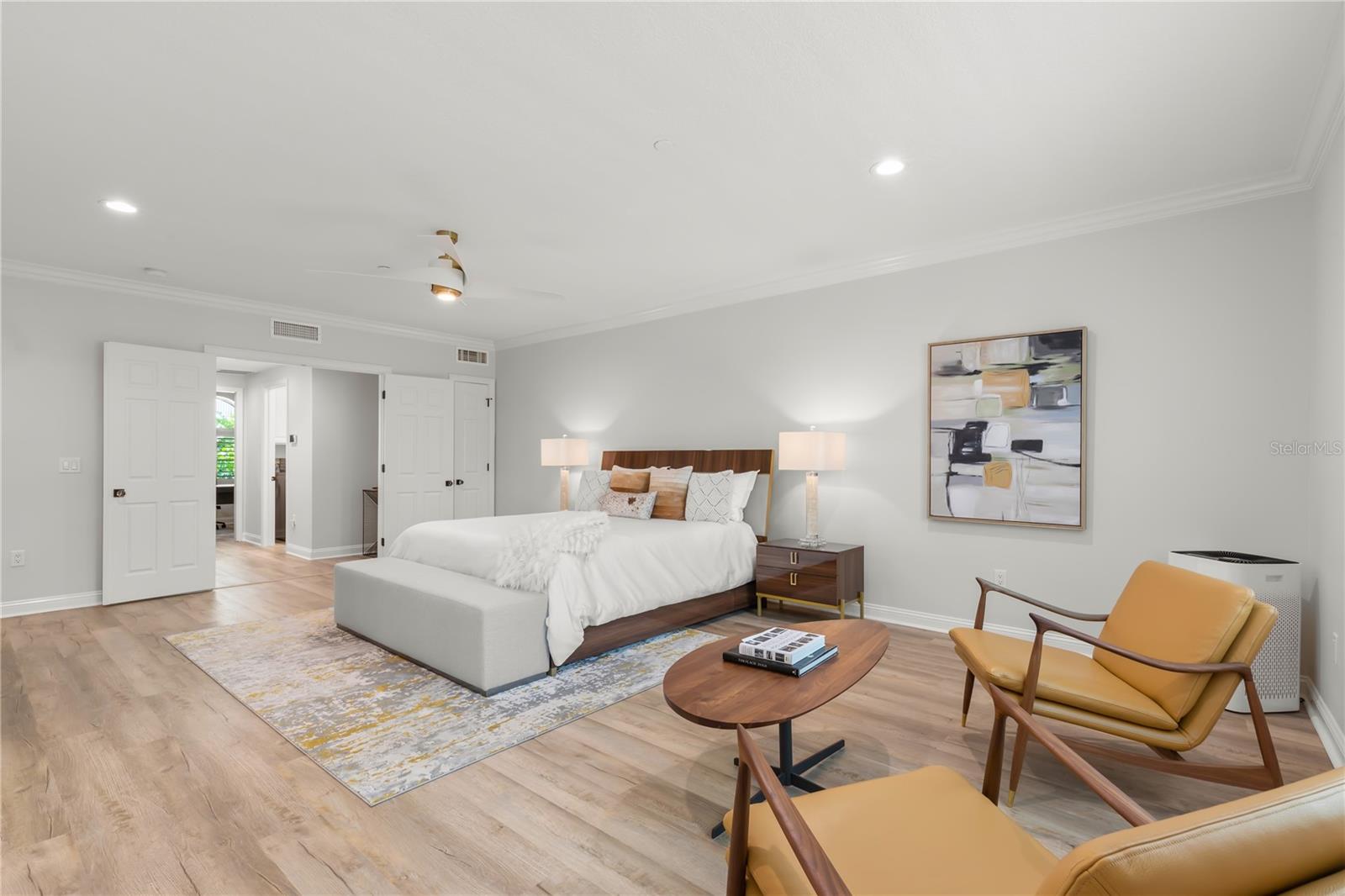 VINOY PLACE CONDO - Residential