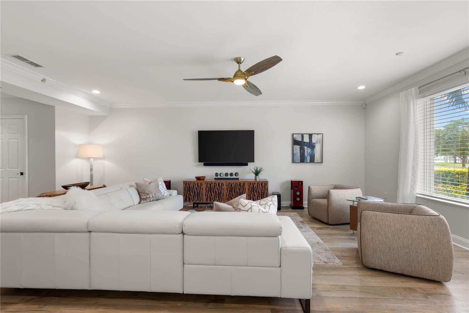 VINOY PLACE CONDO - Residential