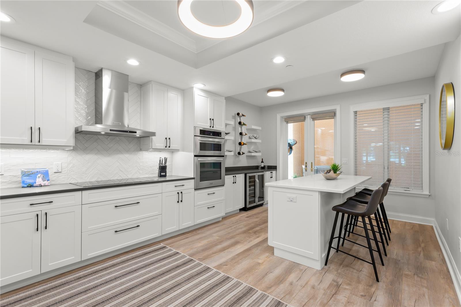 VINOY PLACE CONDO - Residential