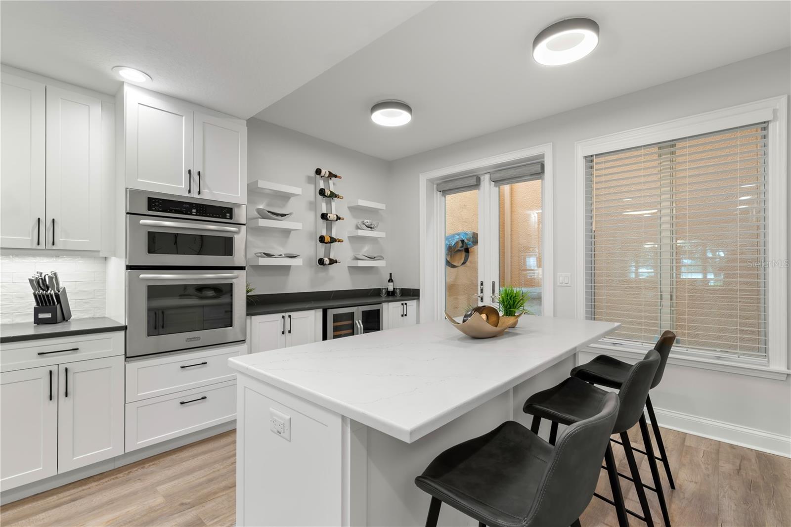 VINOY PLACE CONDO - Residential