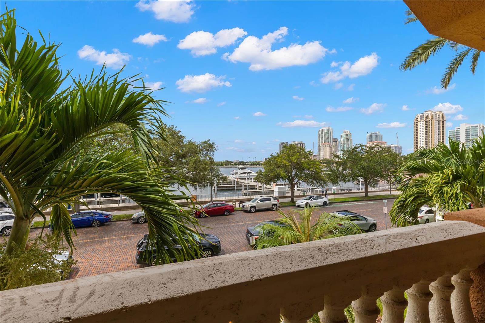 VINOY PLACE CONDO - Residential