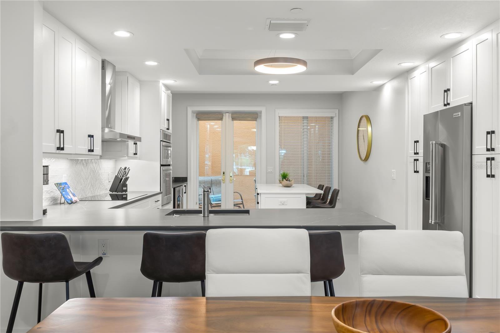 VINOY PLACE CONDO - Residential