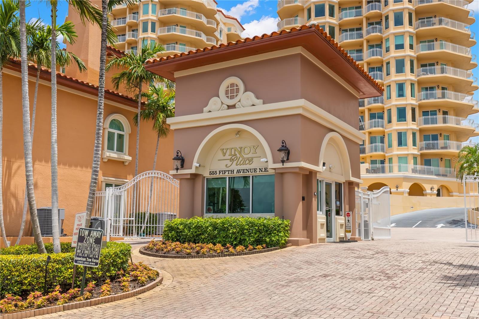 VINOY PLACE CONDO - Residential