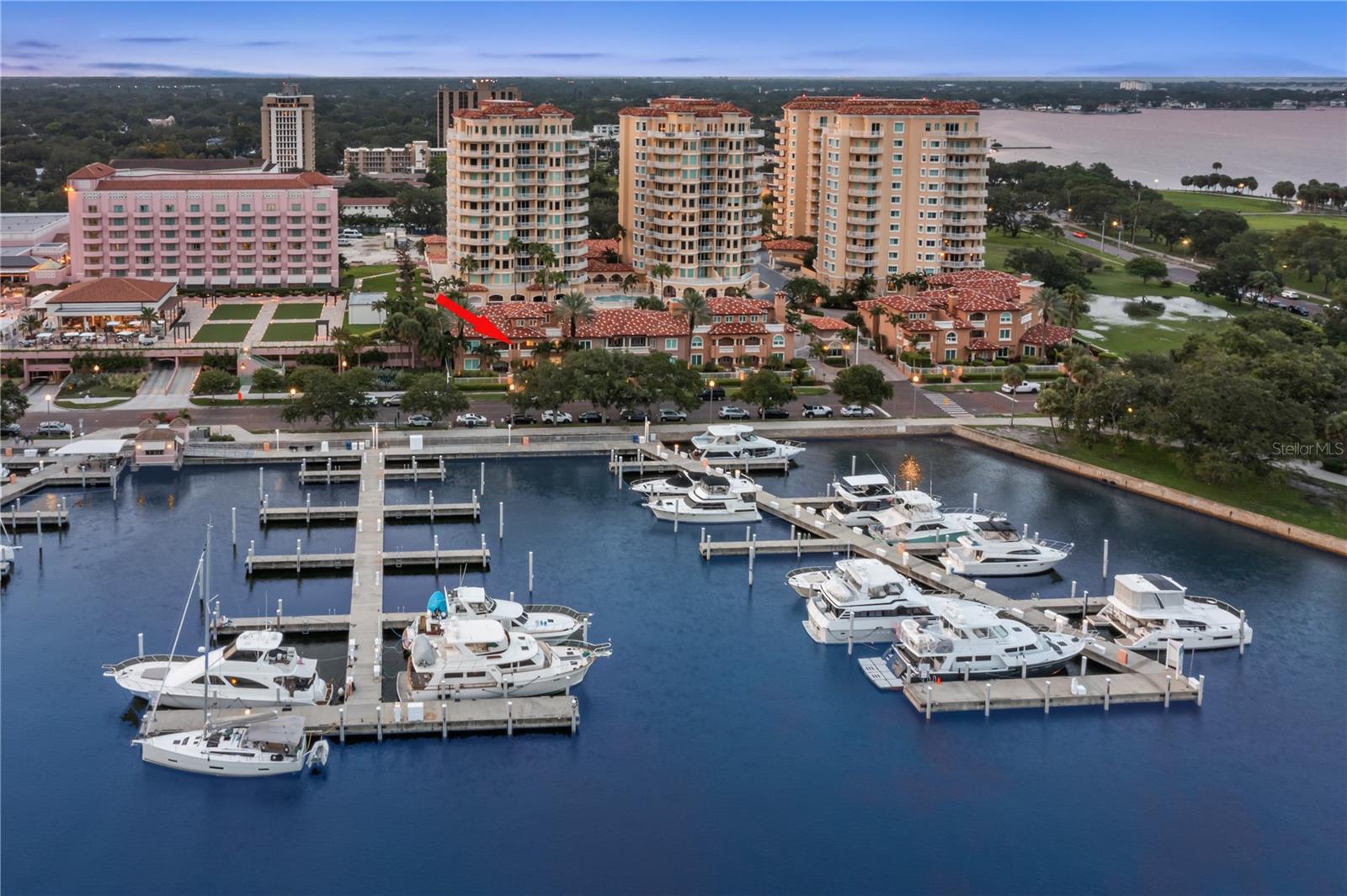 VINOY PLACE CONDO - Residential