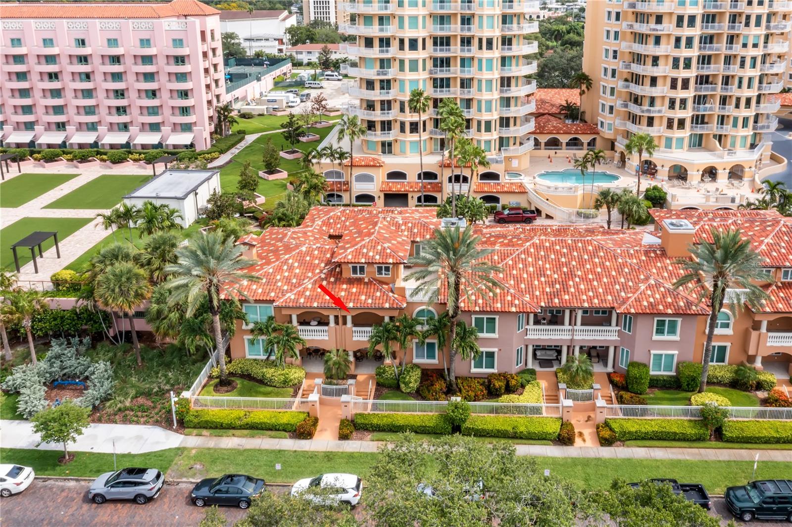 VINOY PLACE CONDO - Residential