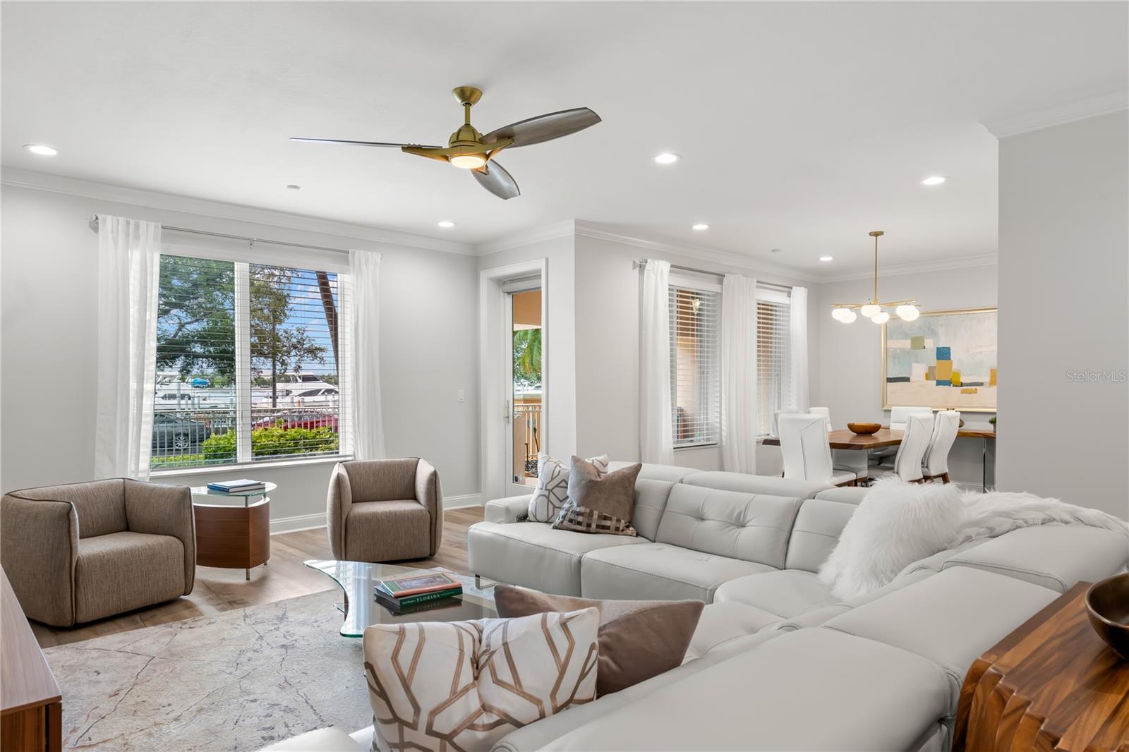 VINOY PLACE CONDO - Residential