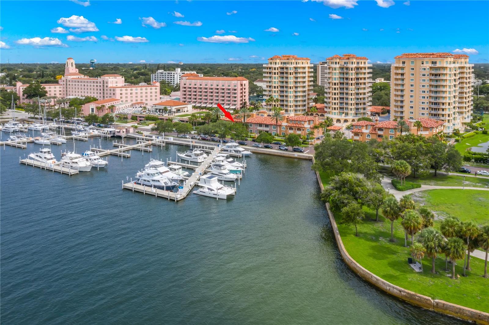 VINOY PLACE CONDO - Residential