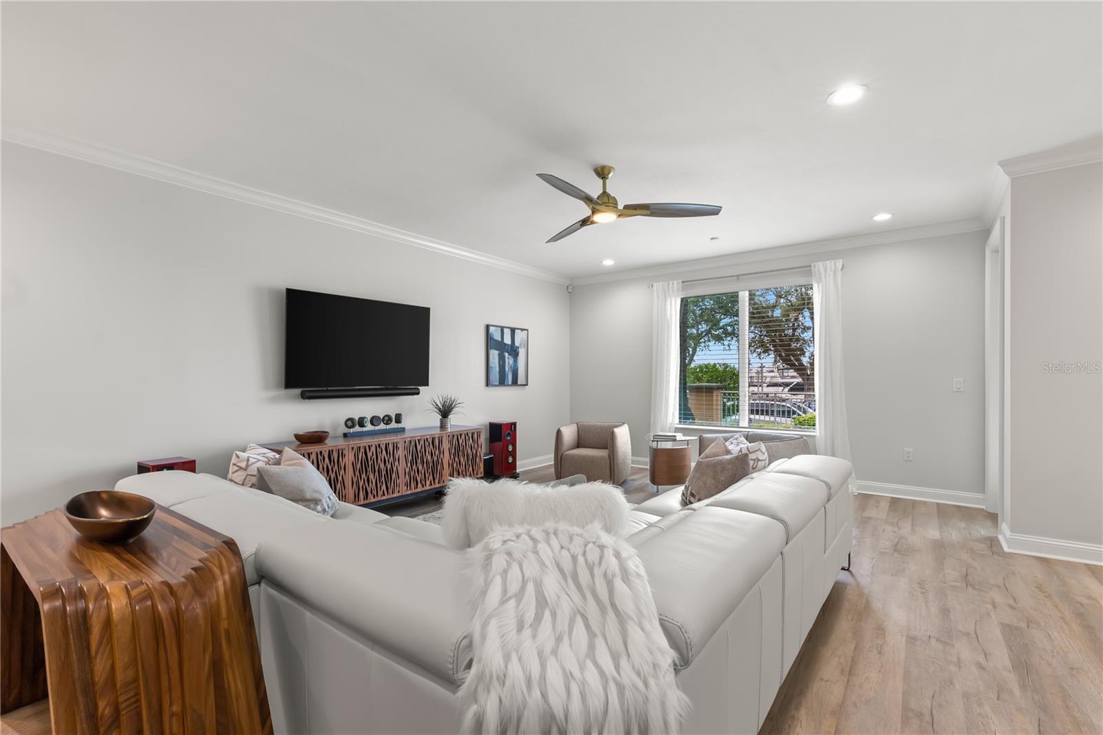 VINOY PLACE CONDO - Residential