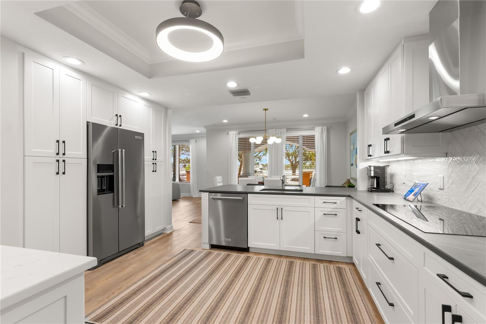 VINOY PLACE CONDO - Residential