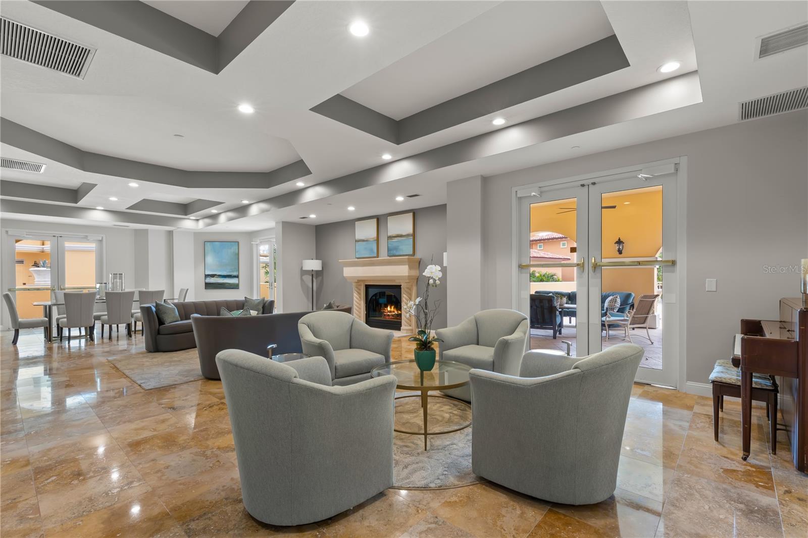 VINOY PLACE CONDO - Residential