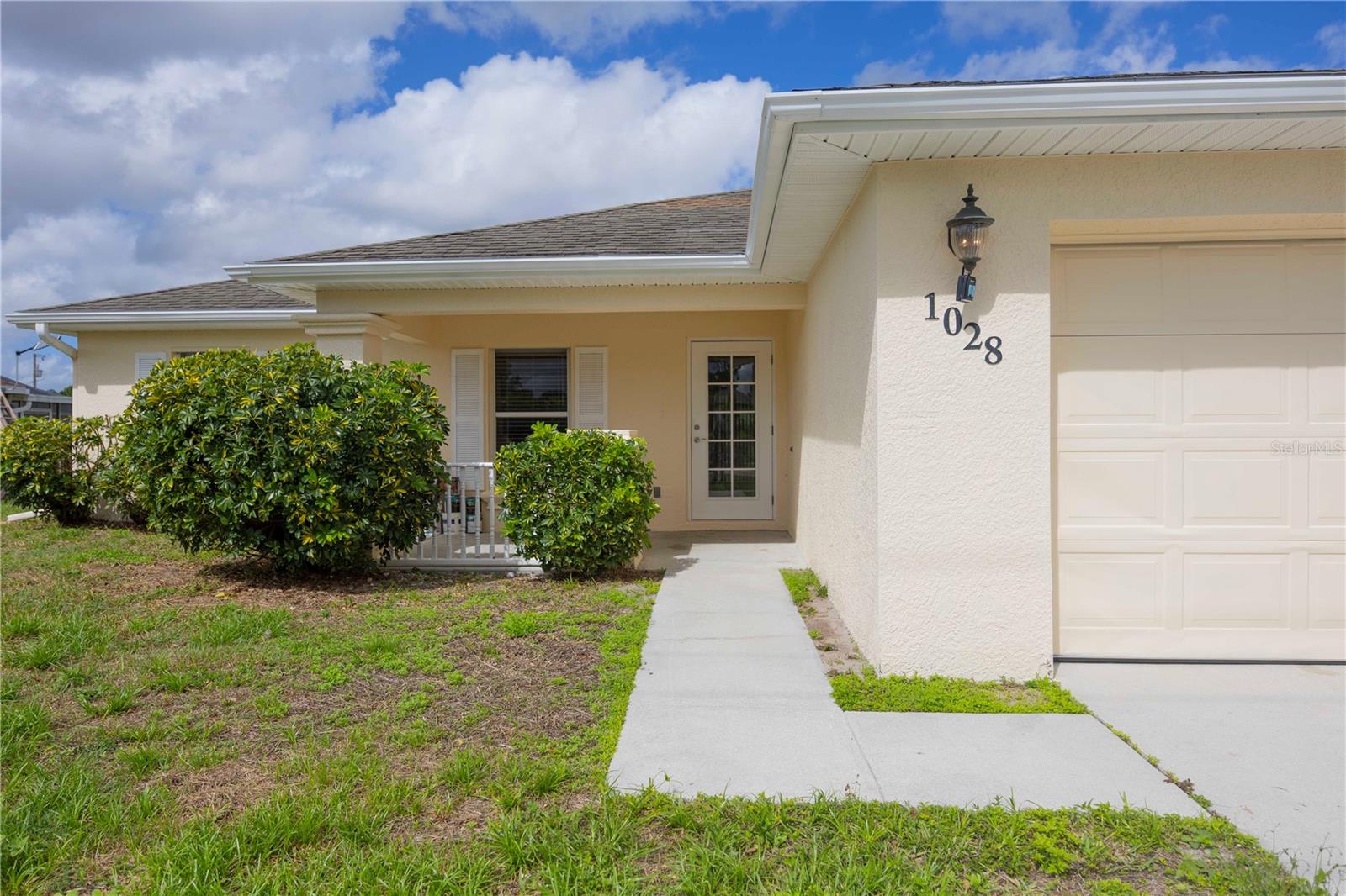 1028 COLUMBUS BOULEVARD S