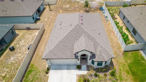 A home in DAVENPORT