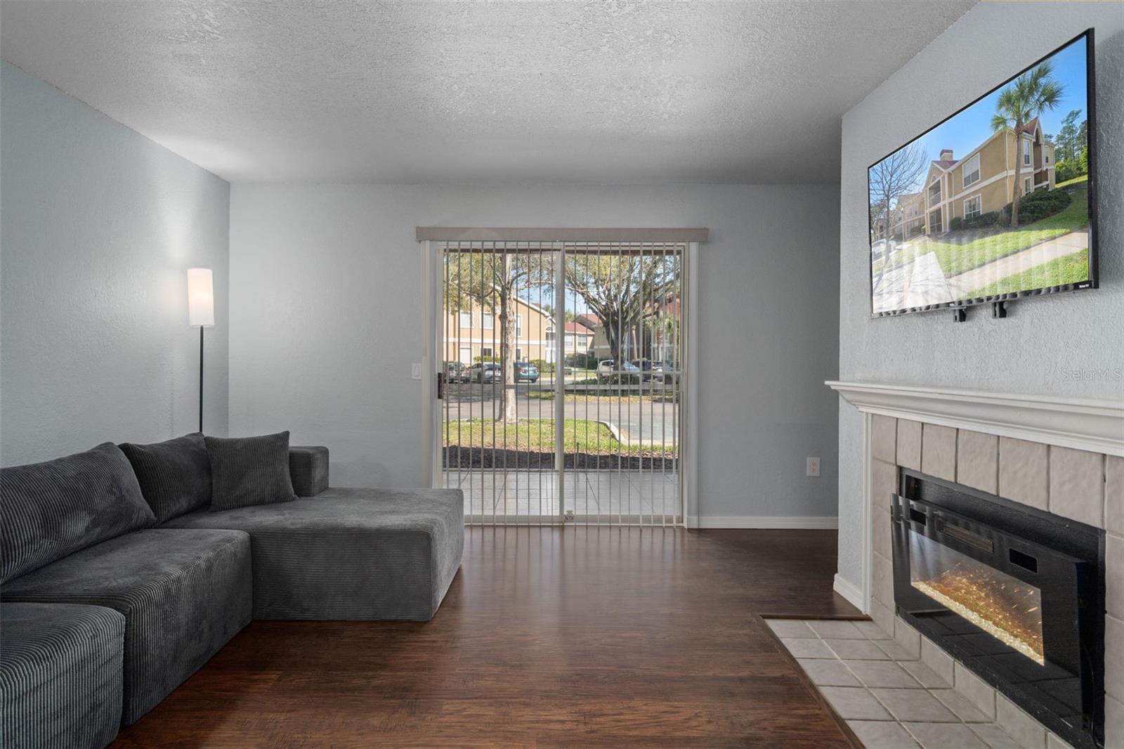 THE HIGHLANDS AT HUNTERS GREE - Residential