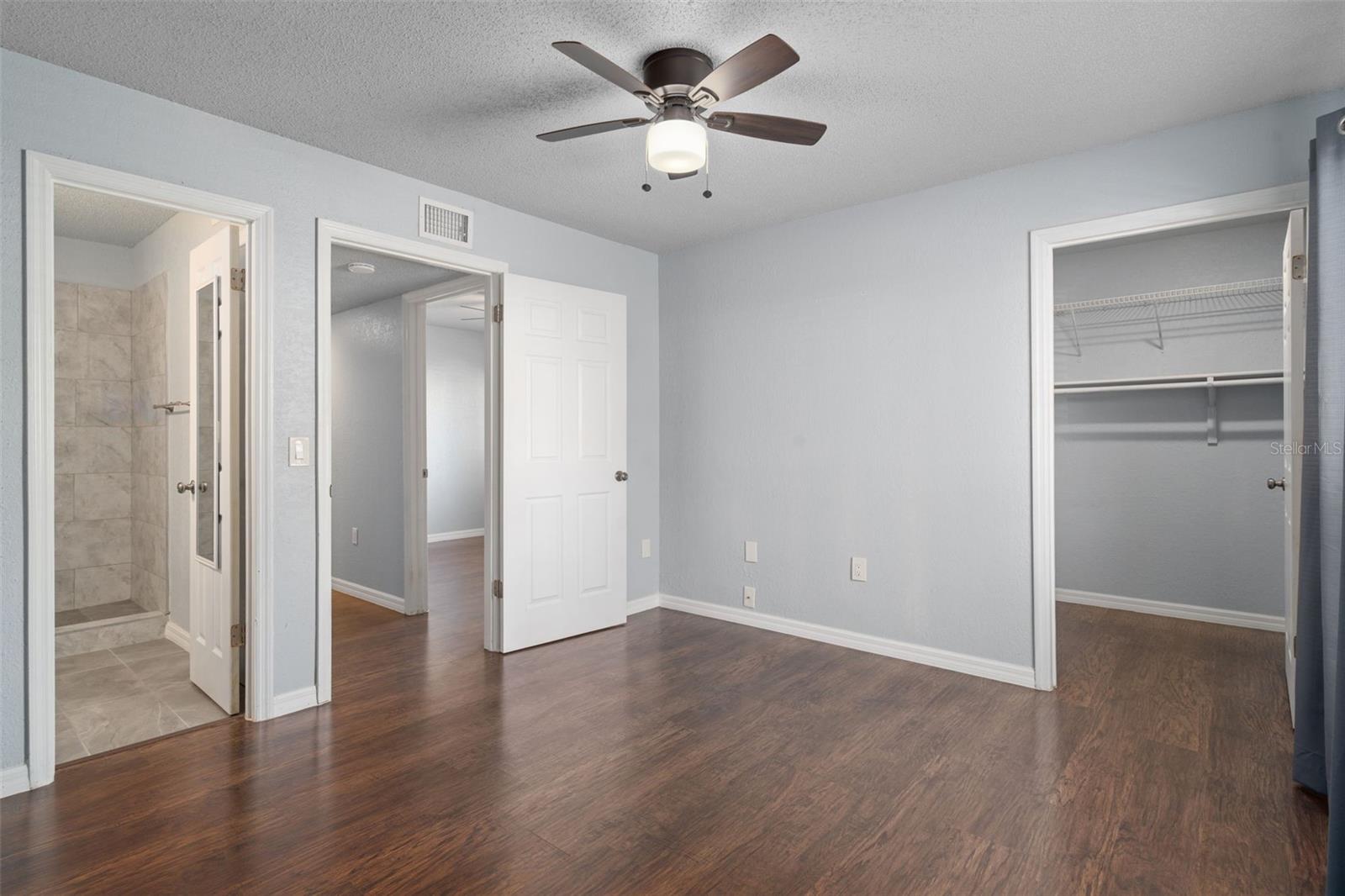 THE HIGHLANDS AT HUNTERS GREE - Residential