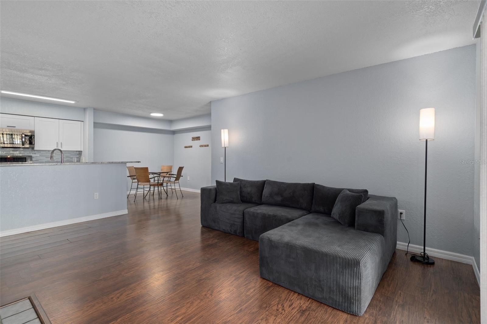 THE HIGHLANDS AT HUNTERS GREE - Residential