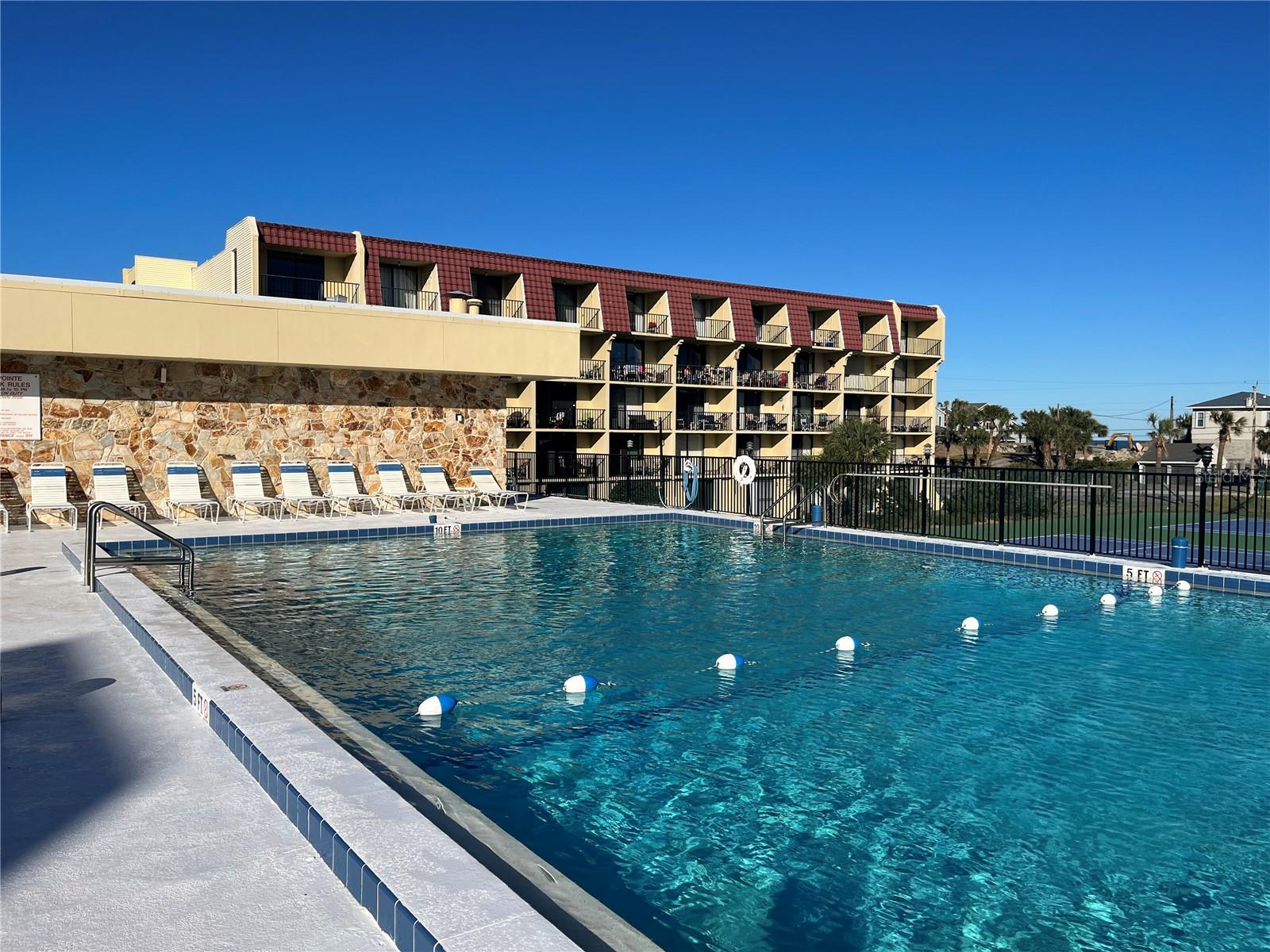 VANTAGE POINTE POOL & RACQUET CLUB CONDO - Residential Lease