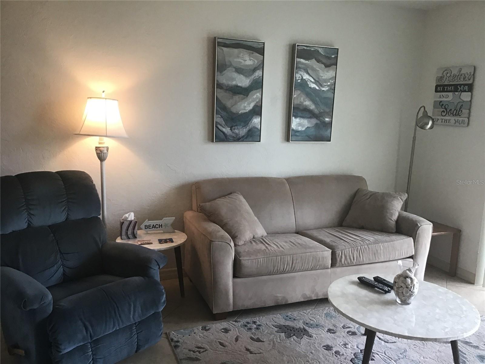 VANTAGE POINTE POOL & RACQUET CLUB CONDO - Residential Lease