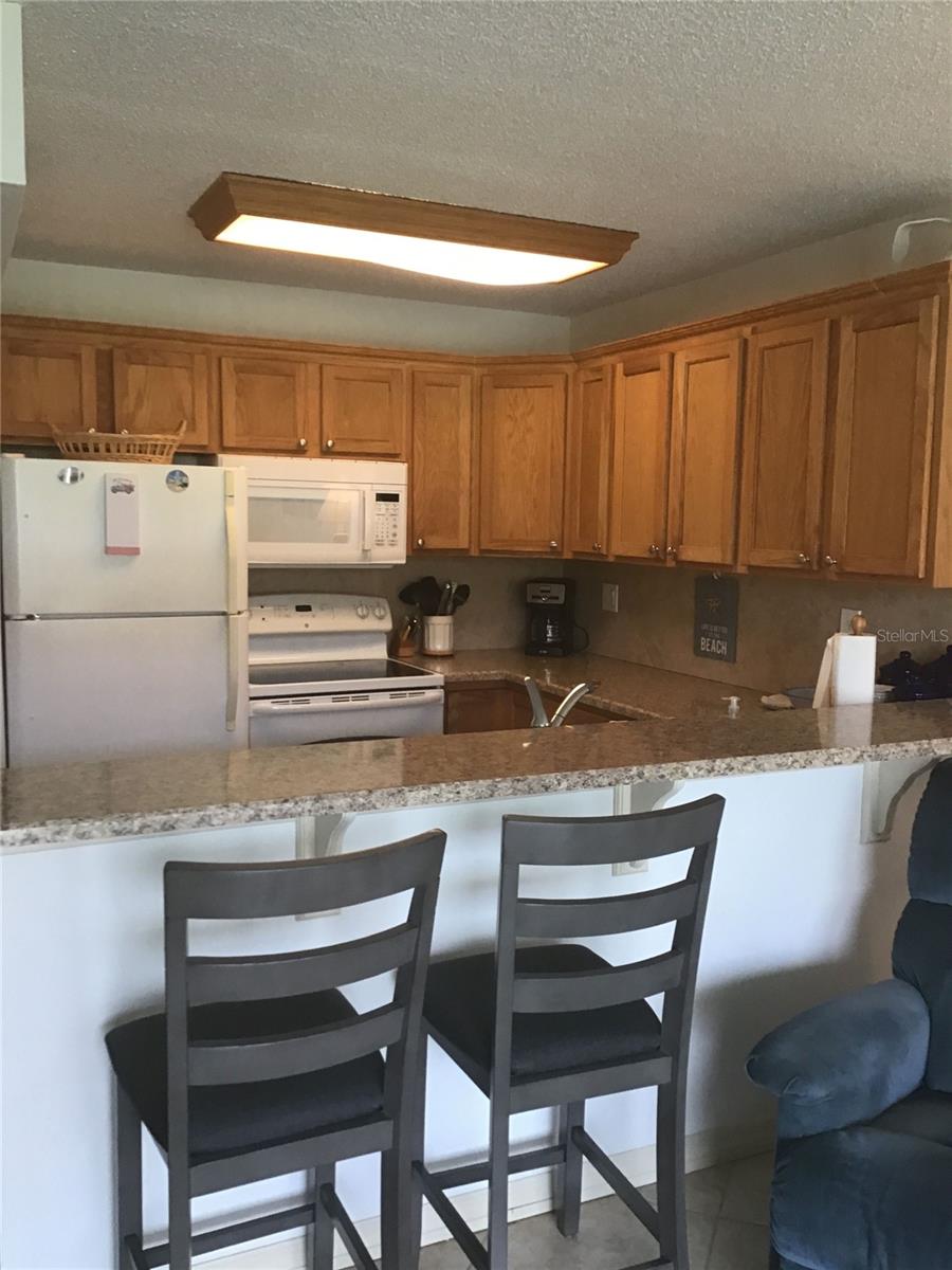 VANTAGE POINTE POOL & RACQUET CLUB CONDO - Residential Lease