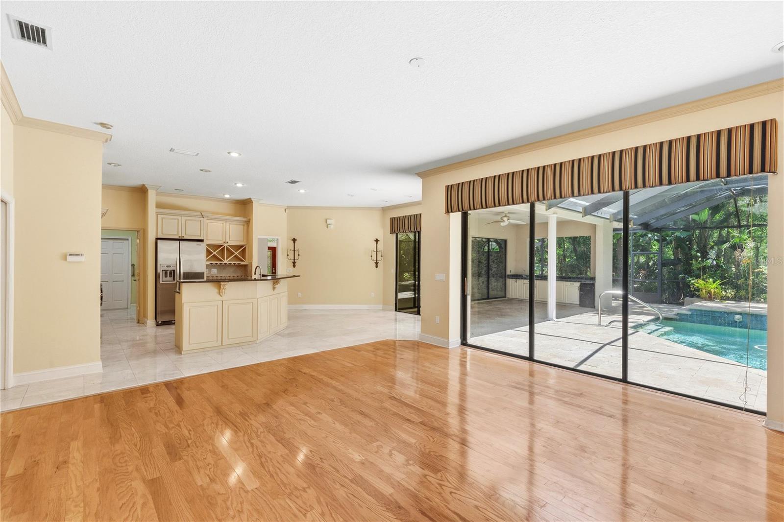TURTLE CREEK UNIT-ONE - Residential
