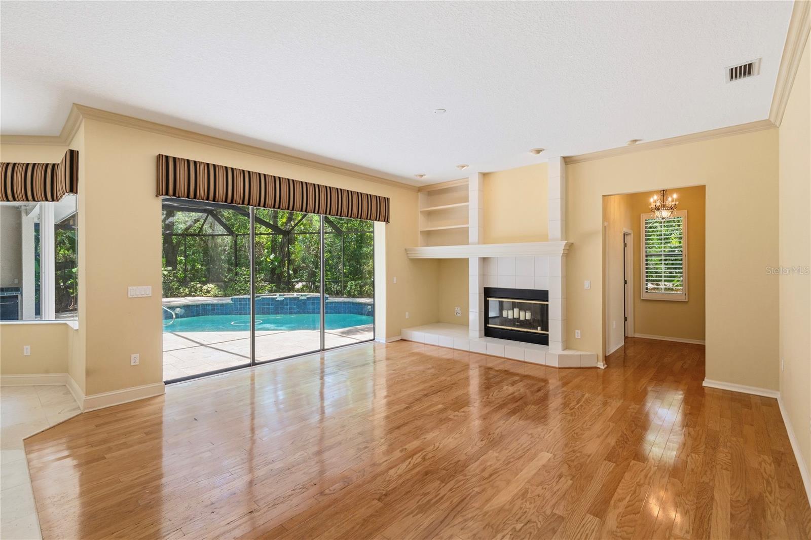 TURTLE CREEK UNIT-ONE - Residential