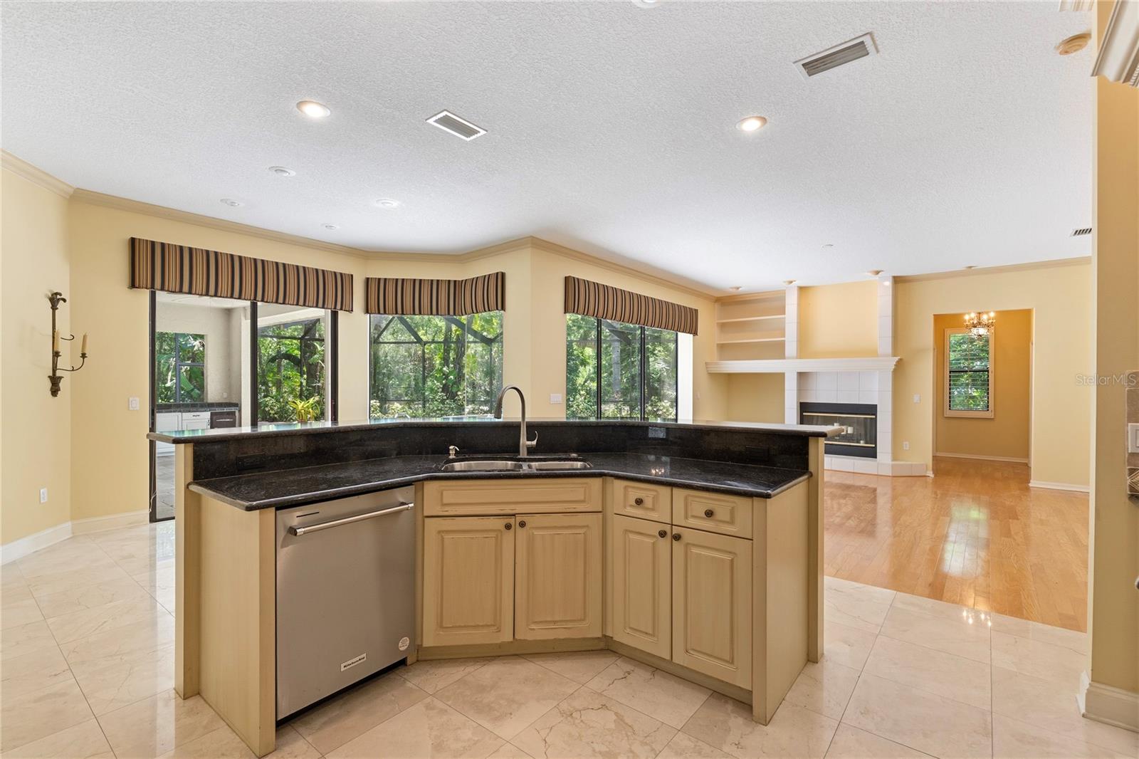 TURTLE CREEK UNIT-ONE - Residential