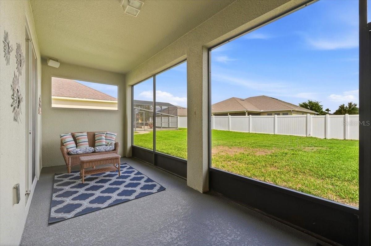 ESTATES AUBURNDALE PH 02 - Residential