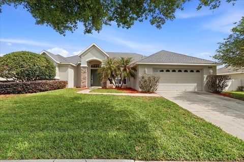 Photo of 445 Amethyst Avenue, Auburndale, FL 33823 (MLS # L4961095)
