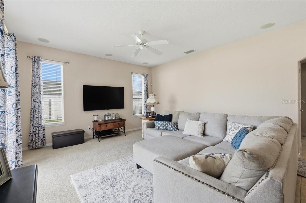 ESTATES AUBURNDALE PH 02 - Residential